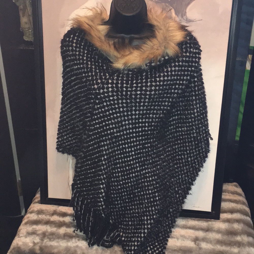 Sassy fur collar poncho